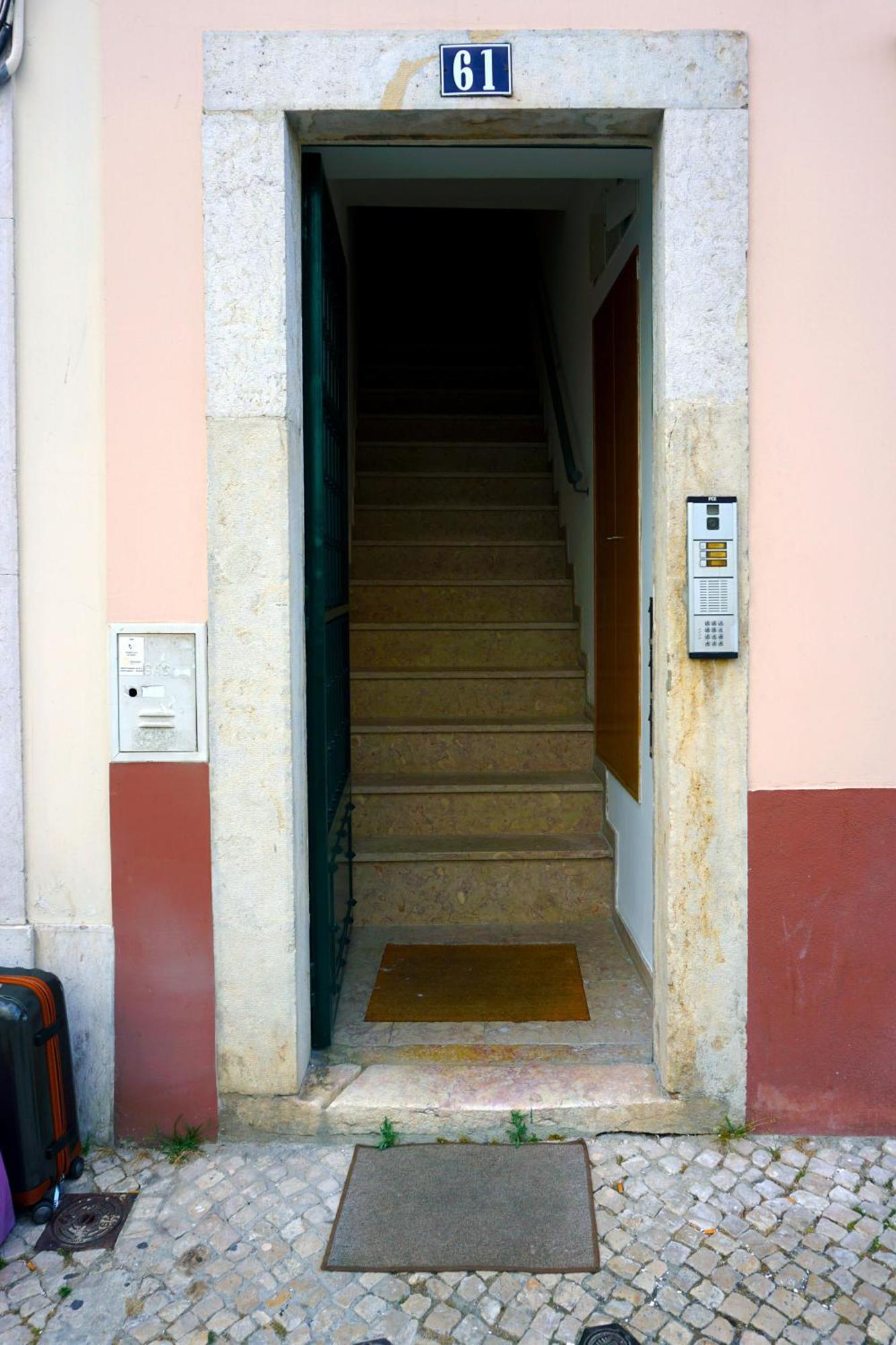 Sonel Investe Anjos Boutique Apartments By Get Your Stay Lisbon Luaran gambar
